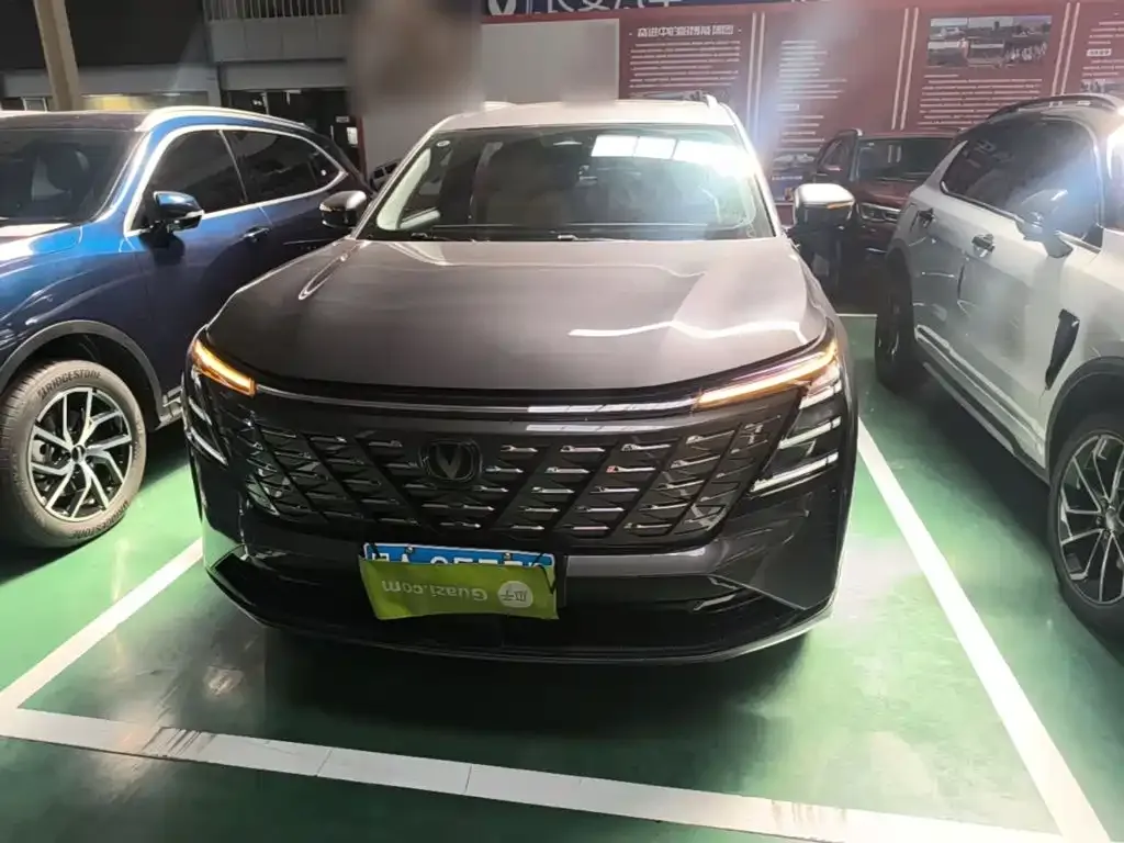 Changan CS75PLUS — фото 10
