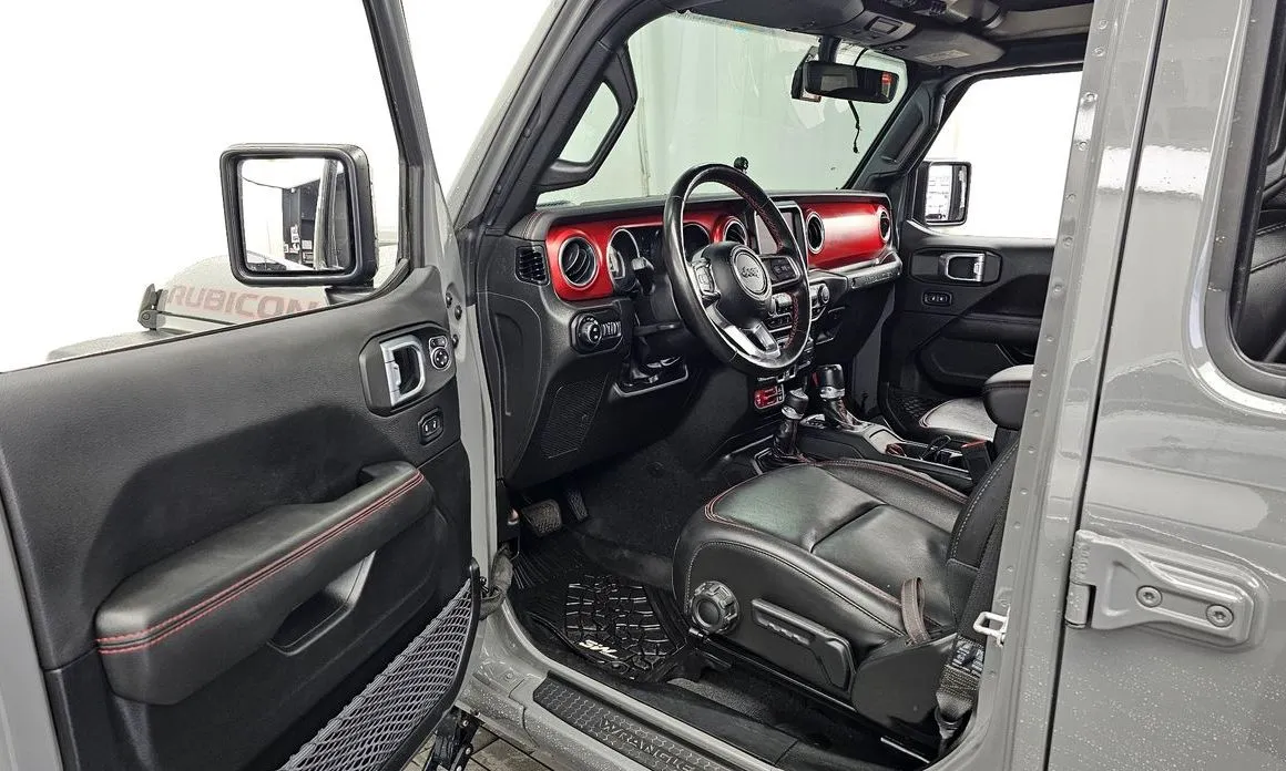 Jeep Wrangler — фото 9