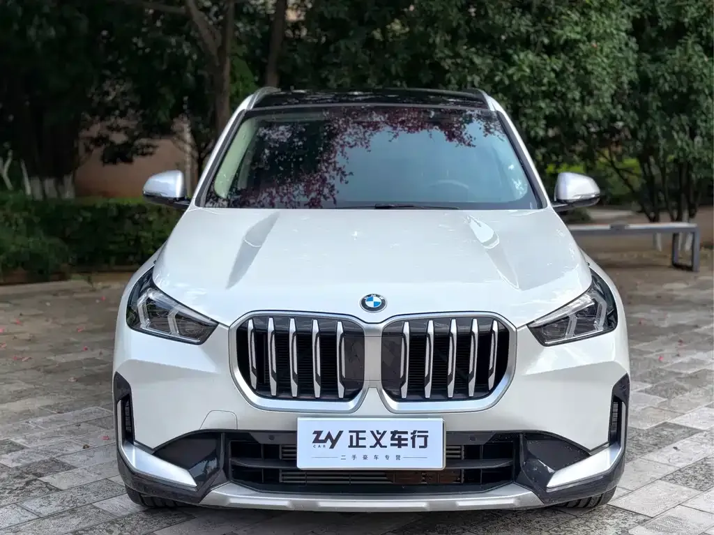 BMW X1 — фото 3