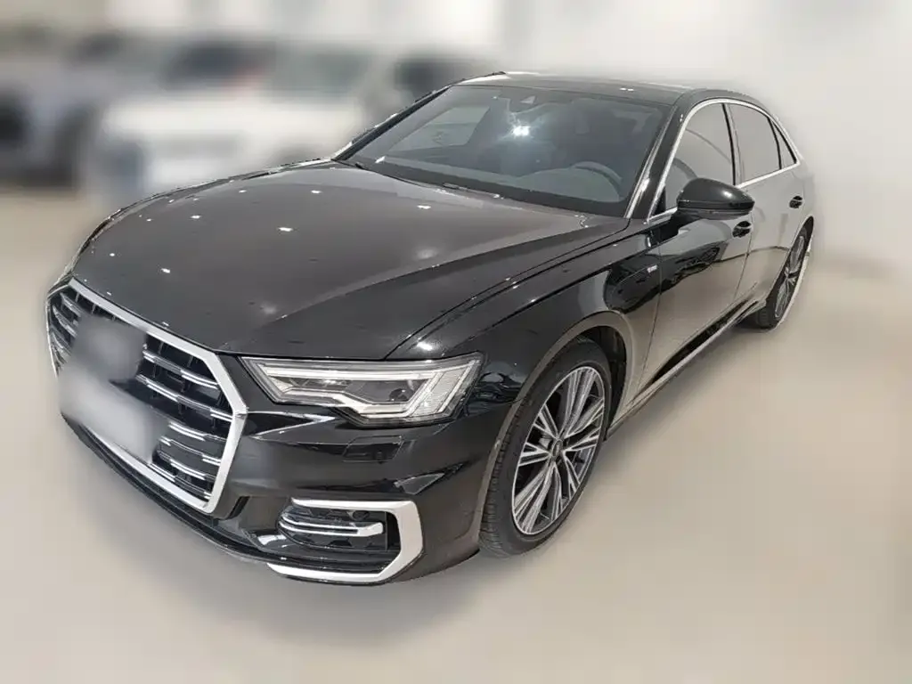 Audi A6L — фото 1