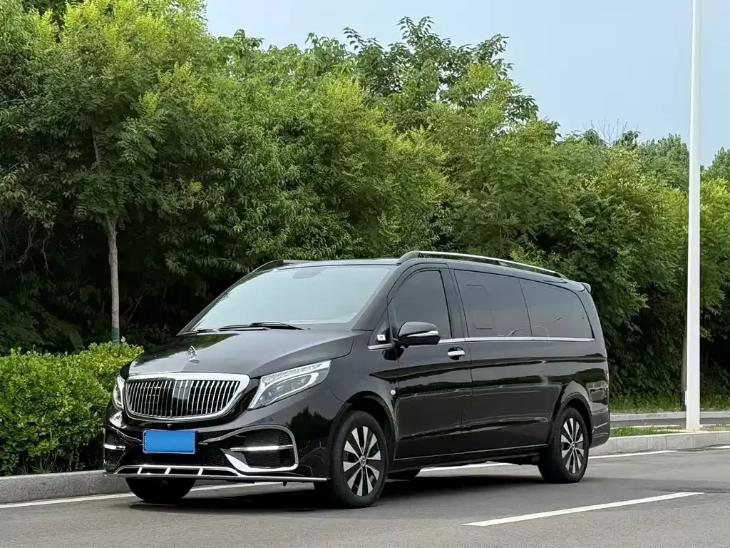 Mercedes-Benz Vito — фото 1