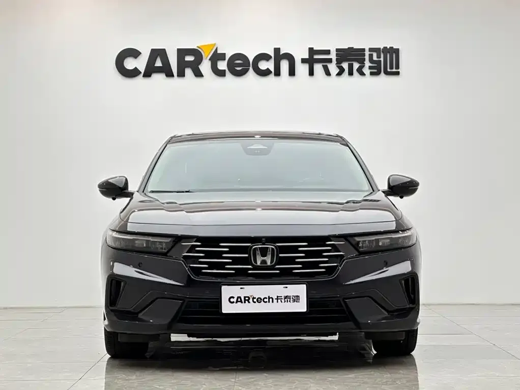 Honda Accord — фото 3