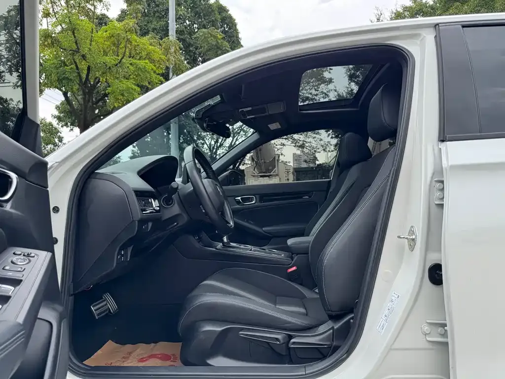 Honda Civic — фото 4
