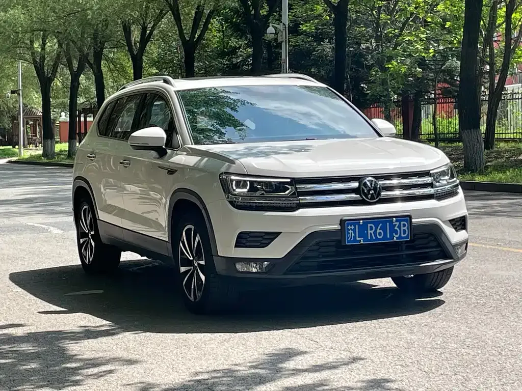 Volkswagen Tharu — фото 3