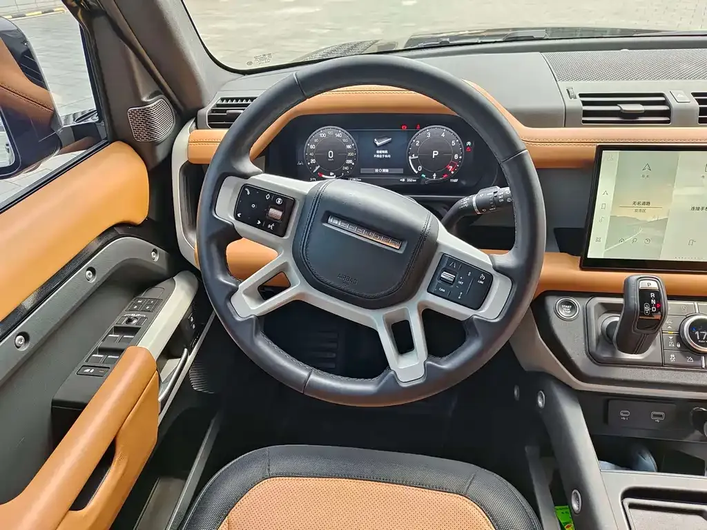 Land Rover Defender — фото 9