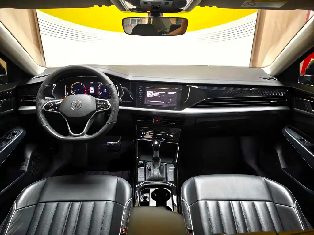 Volkswagen Passat — фото 10