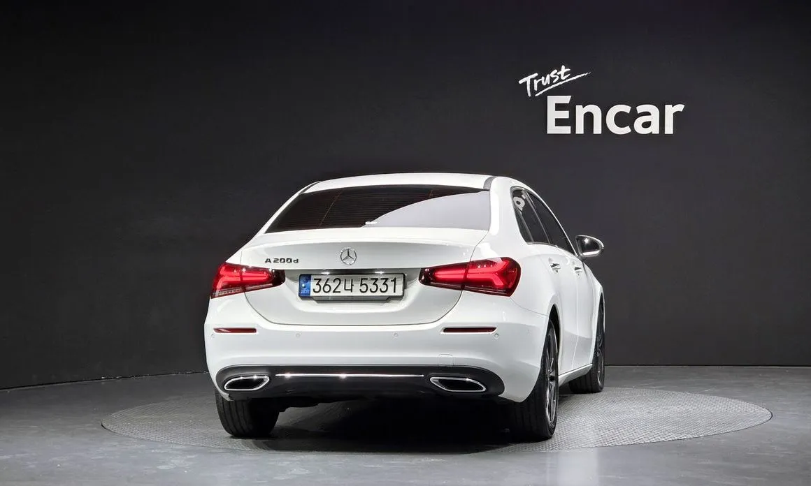 Mercedes-Benz A-Class — фото 4