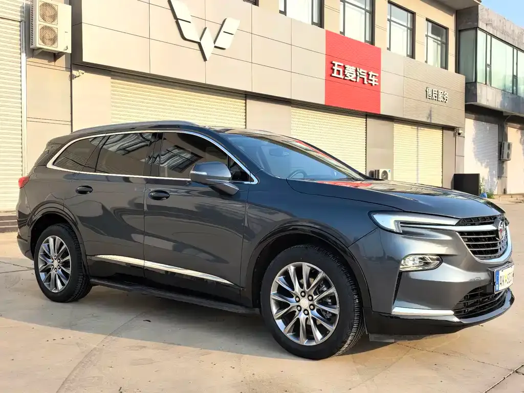 Buick Enclave — фото 8