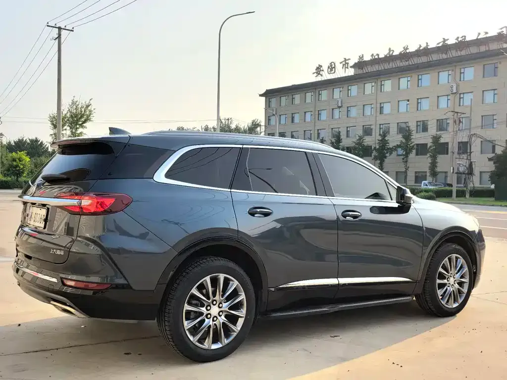 Buick Enclave — фото 5