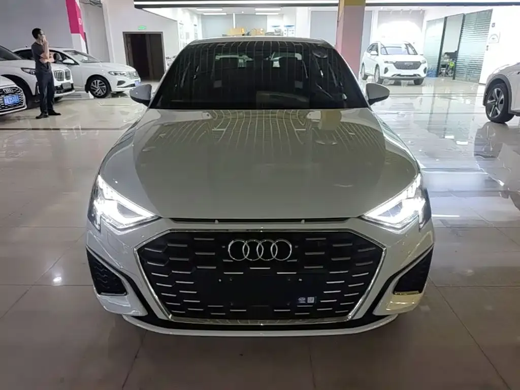 Audi A3 — фото 3