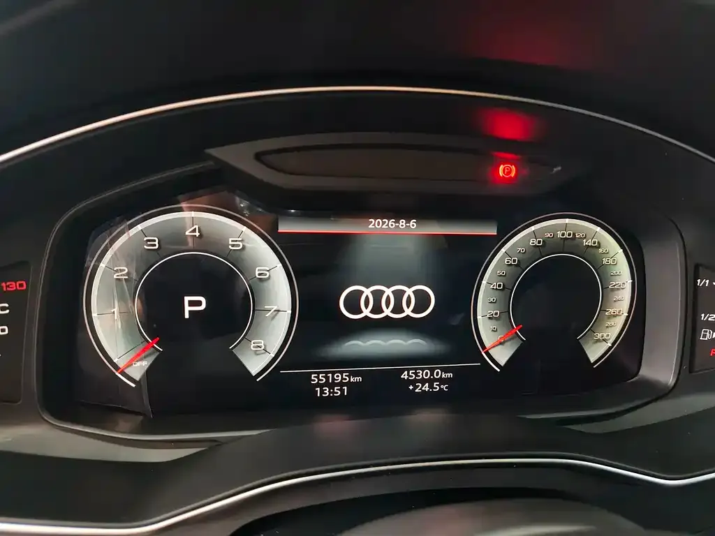 Audi A6L — фото 9
