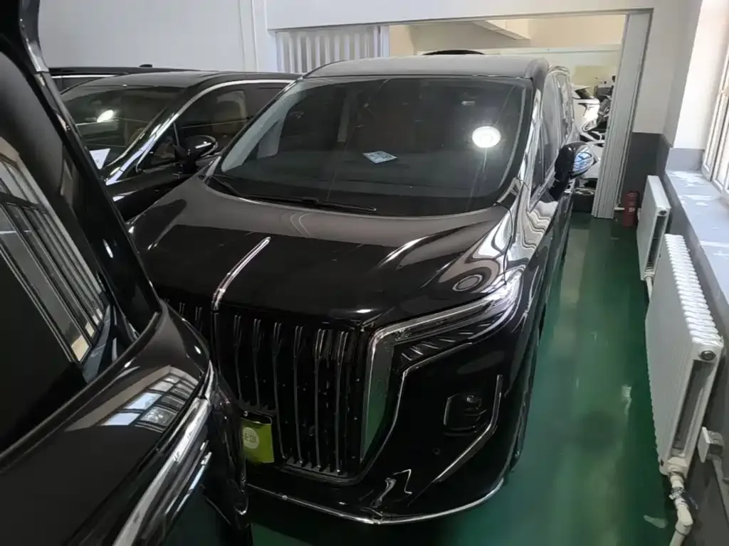 Hongqi HQ9 PHEV — фото 1