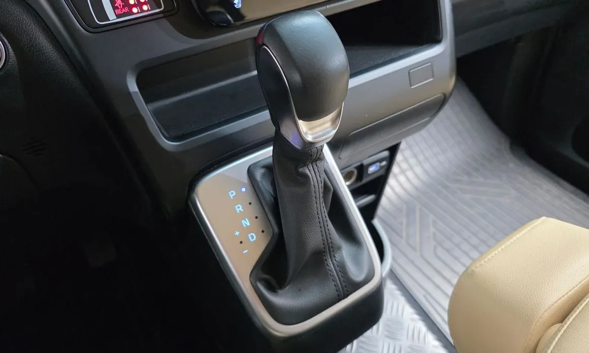 Hyundai Staria — фото 3