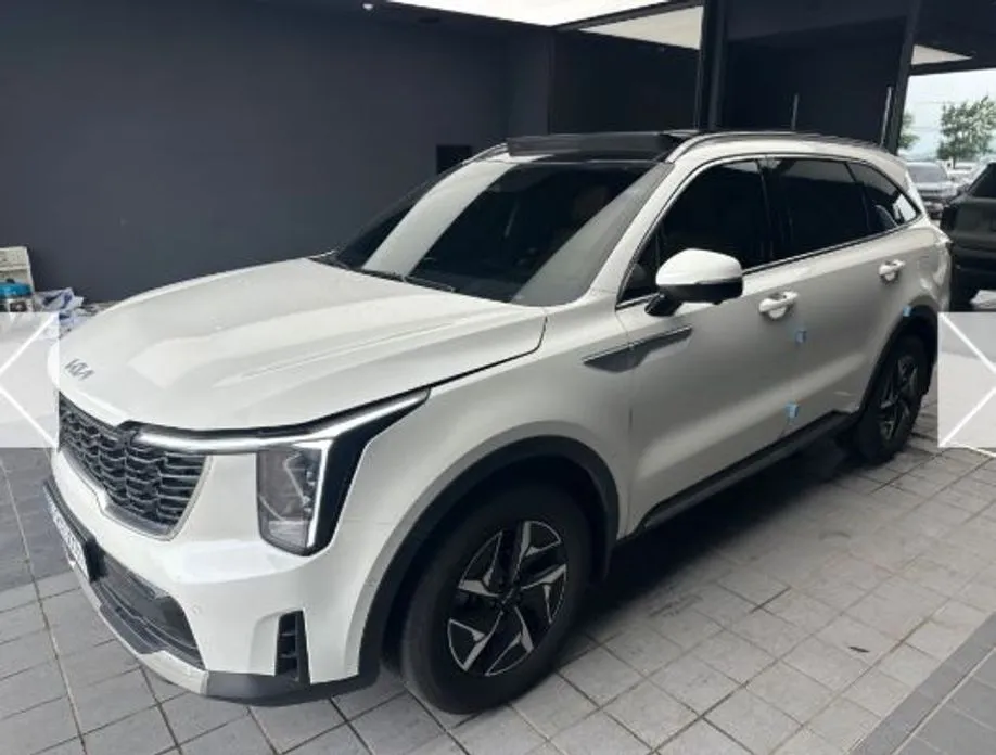 Kia Sorento — фото 4
