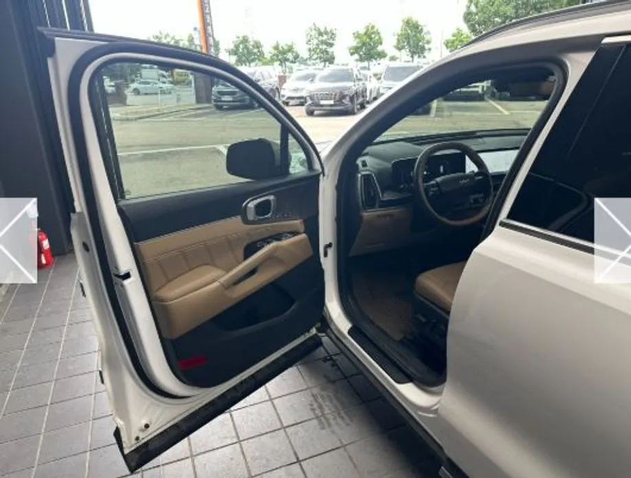 Kia Sorento — фото 7