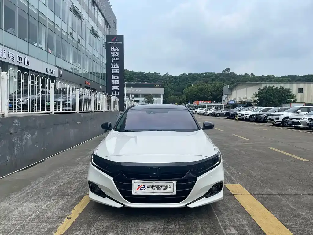 Honda Accord — фото 4