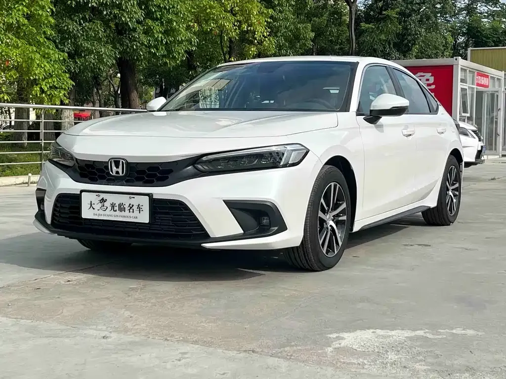 Honda Civic — фото 1