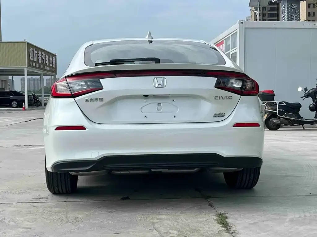 Honda Civic — фото 4