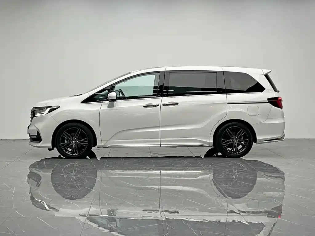 Honda Odyssey — фото 7