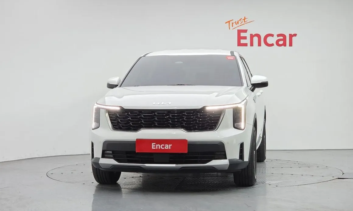 Kia Sorento — фото 7