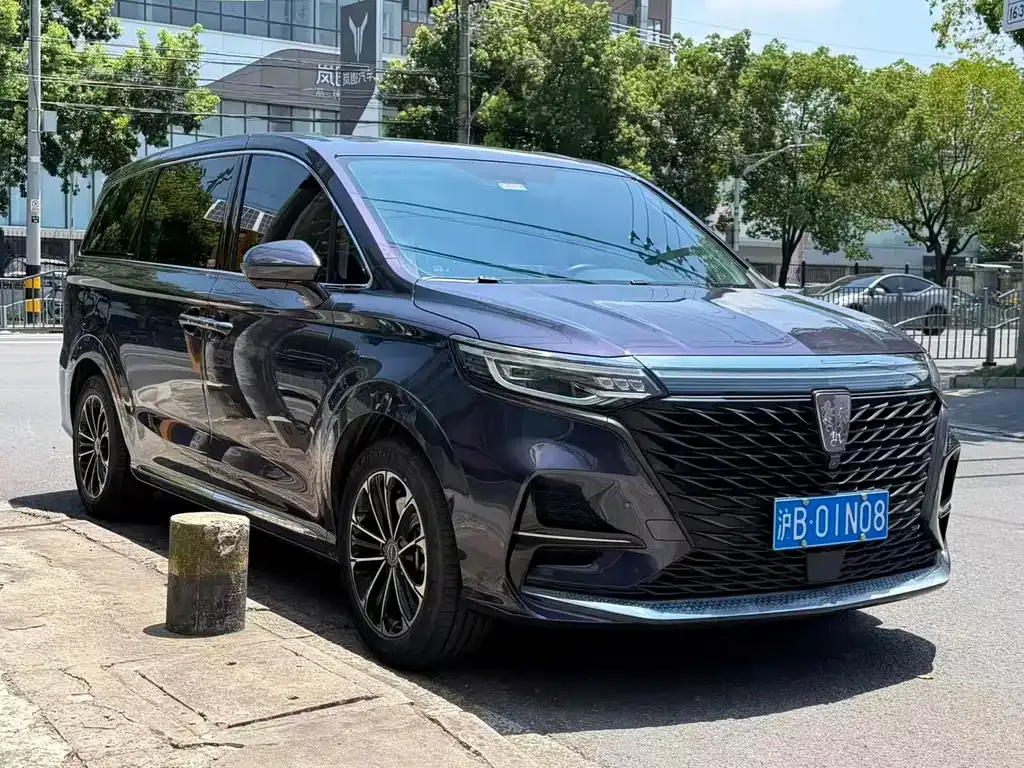 Roewe iMAX8 — фото 3