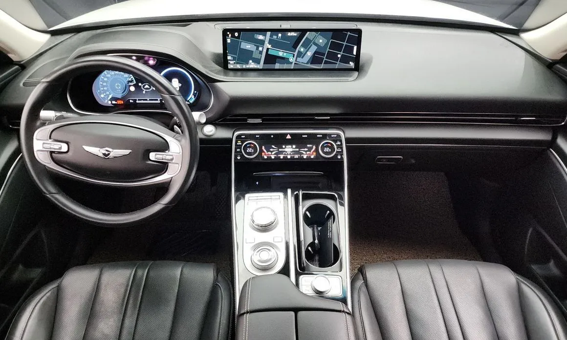 Genesis GV80 — фото 10