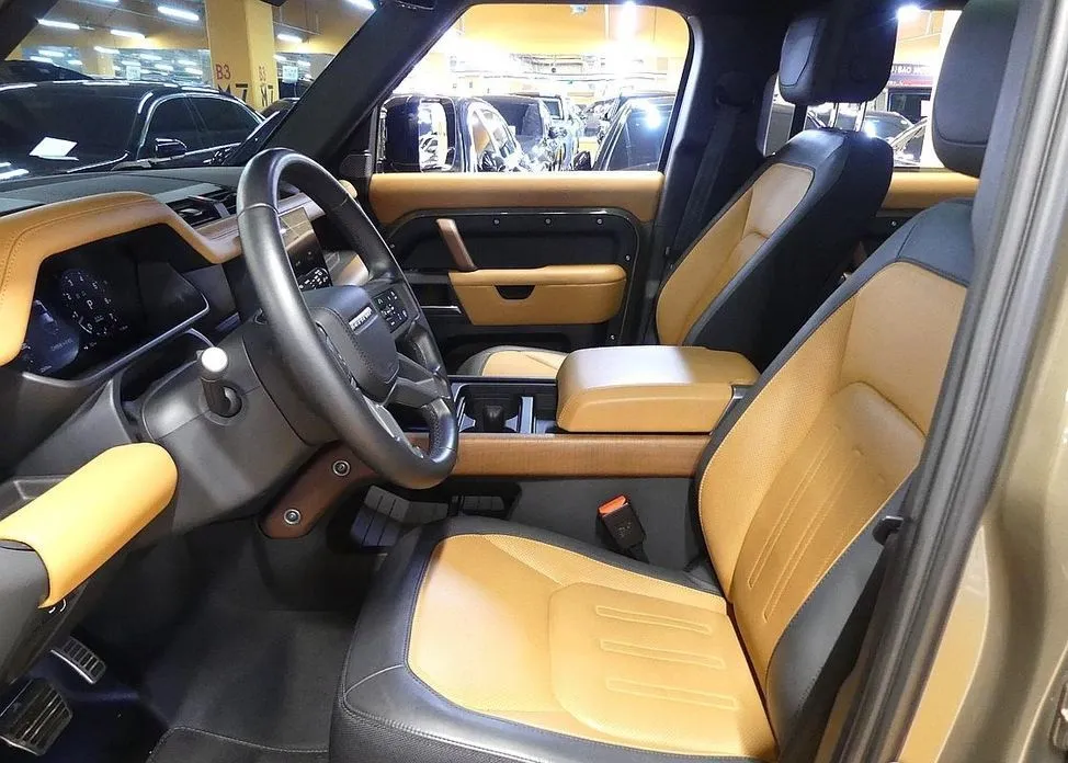 Land Rover Defender — фото 10