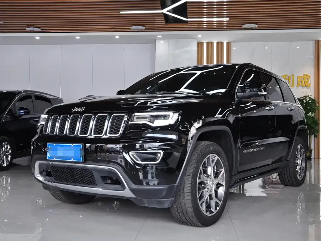Jeep Grand Cherokee (Import) — фото 1