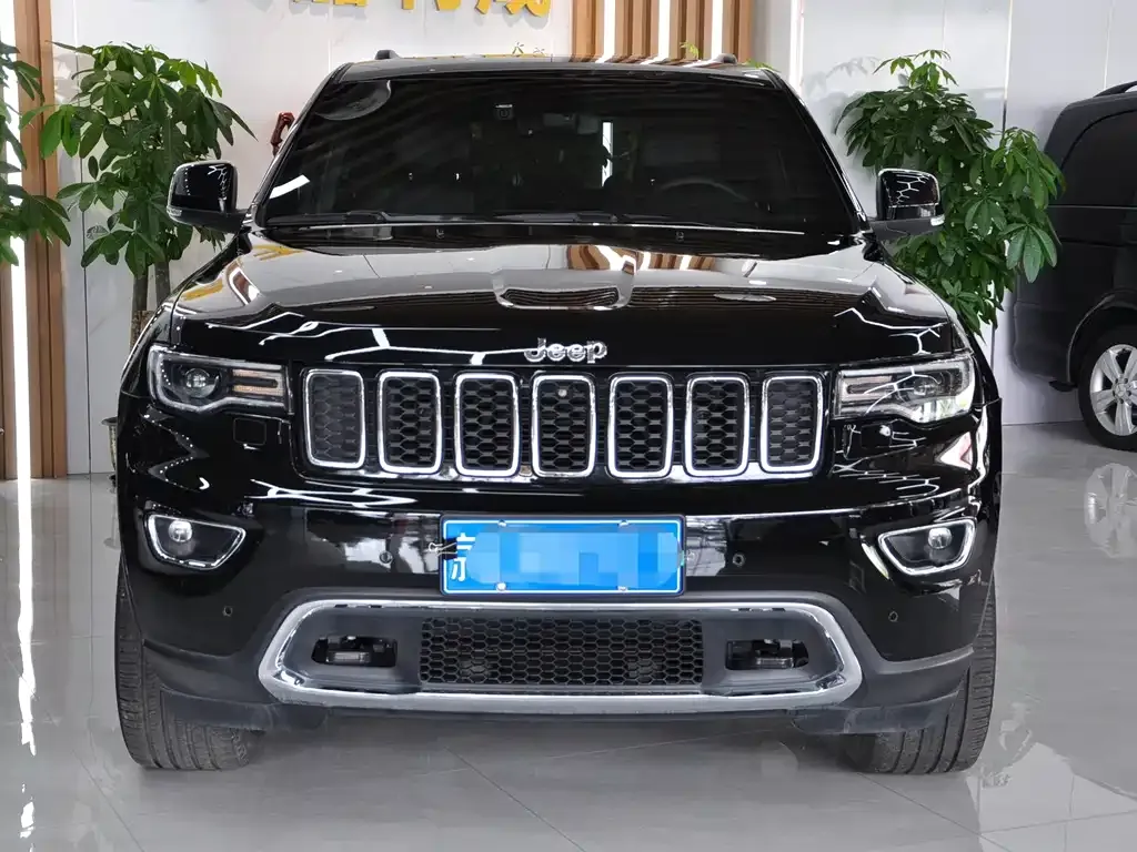 Jeep Grand Cherokee (Import) — фото 8