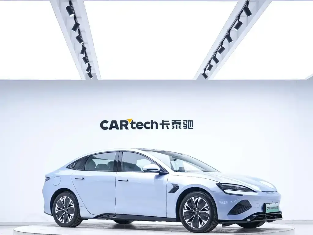 BYD Seal — фото 7