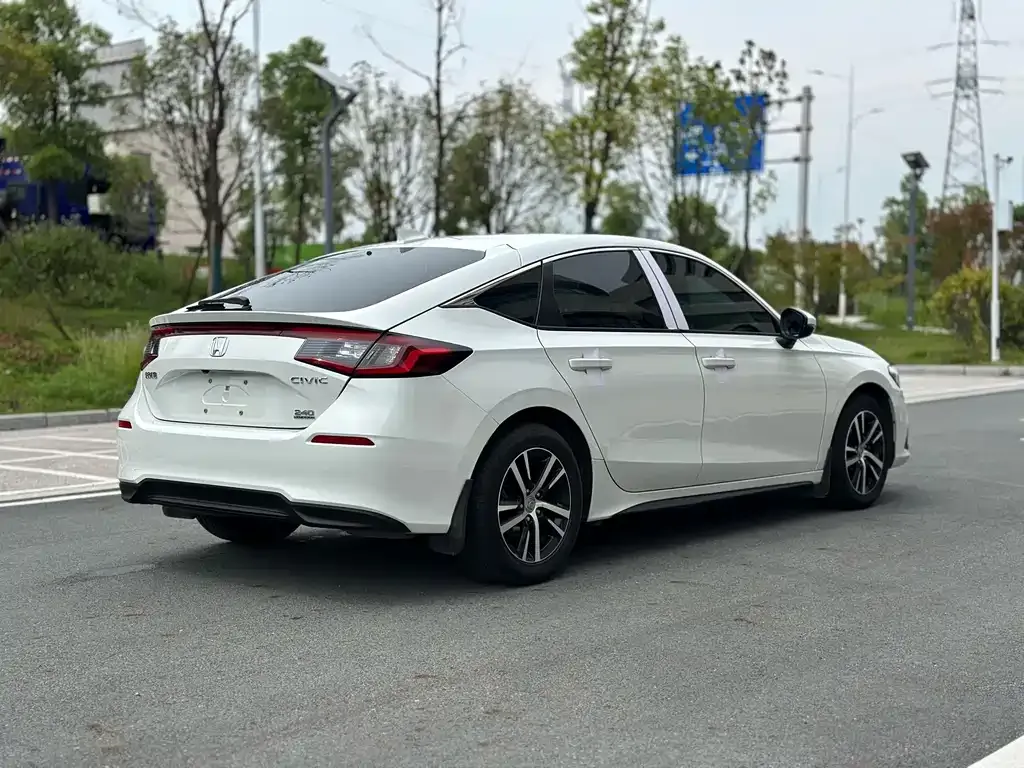 Honda Civic — фото 3