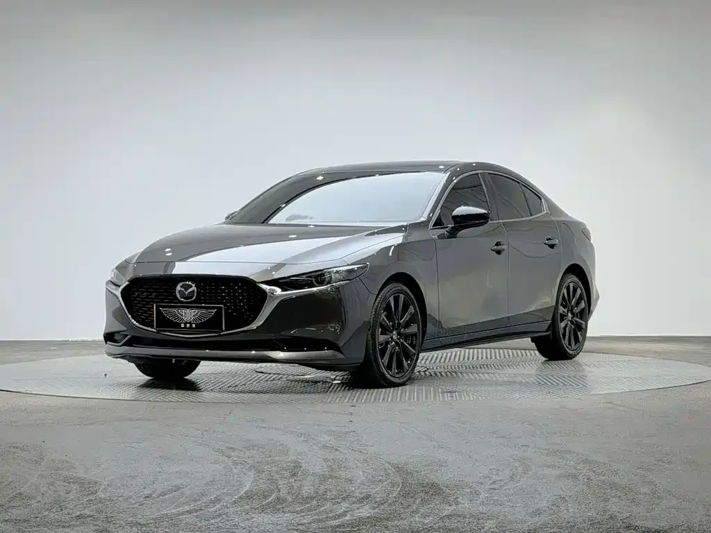 Mazda 3 Axela — фото 1