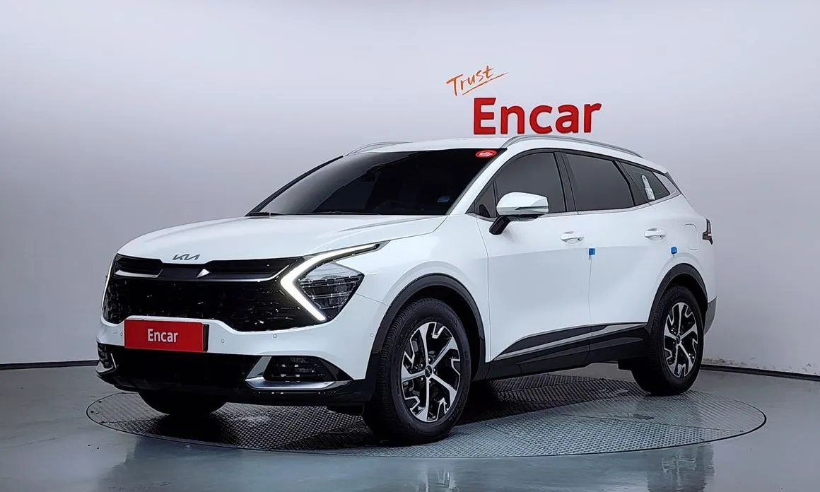 Kia Sportage — фото 1