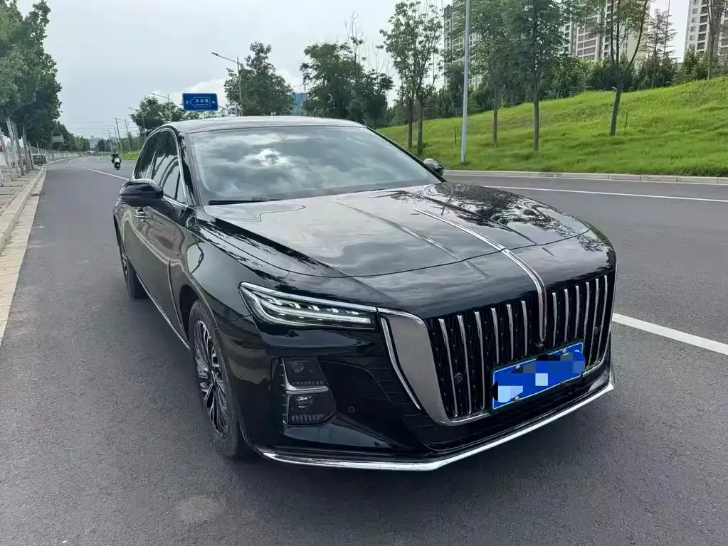 Hongqi H5 — фото 2