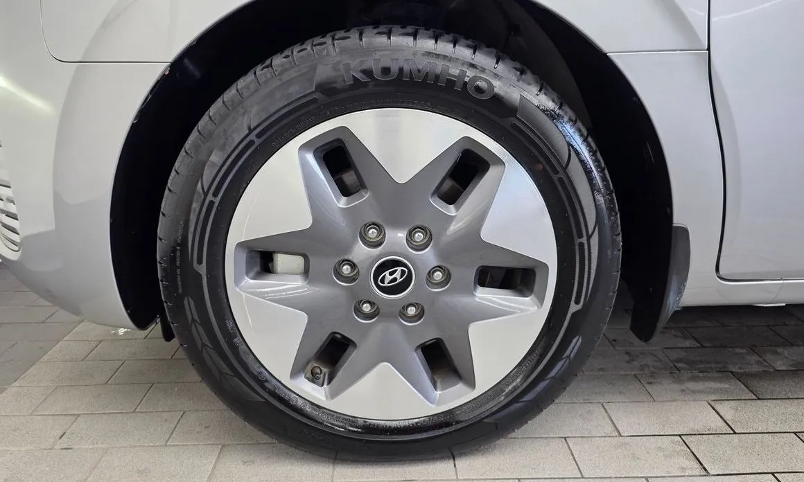 Hyundai Staria — фото 6