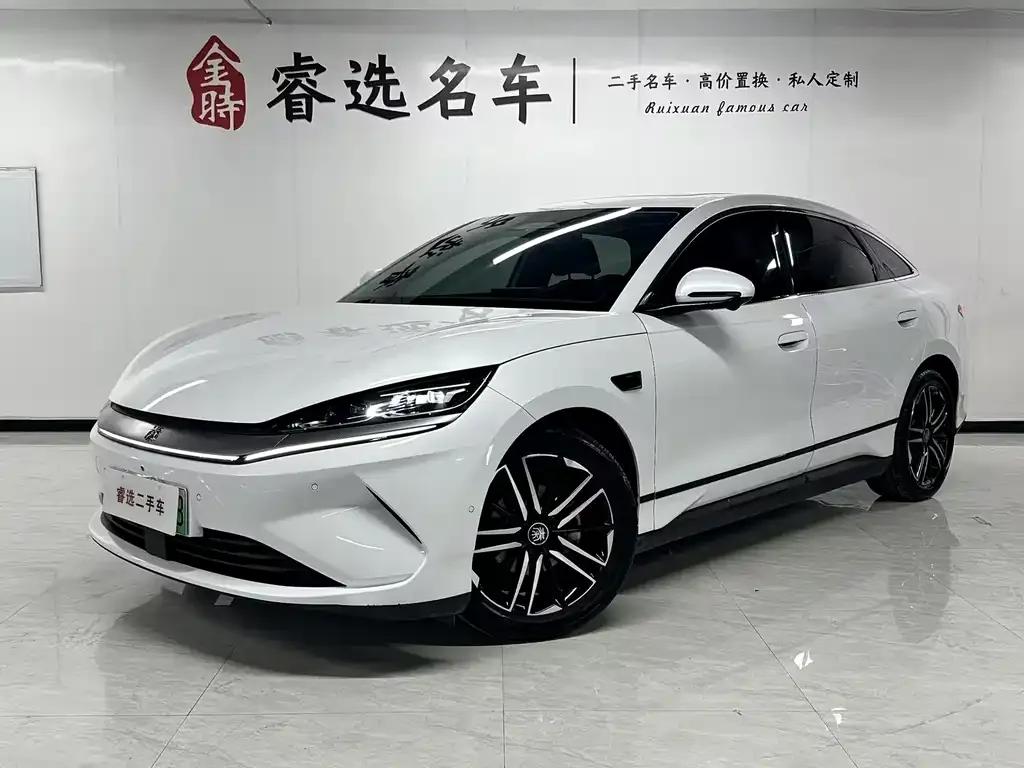 BYD Qin L — фото 1