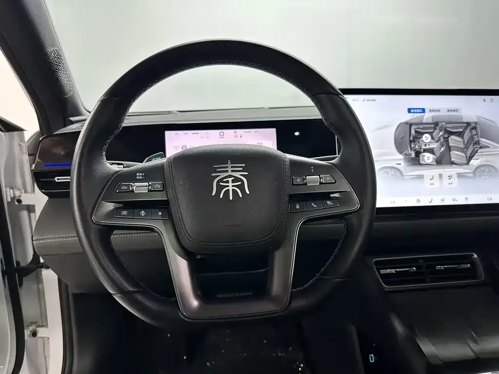 BYD Qin L — фото 10