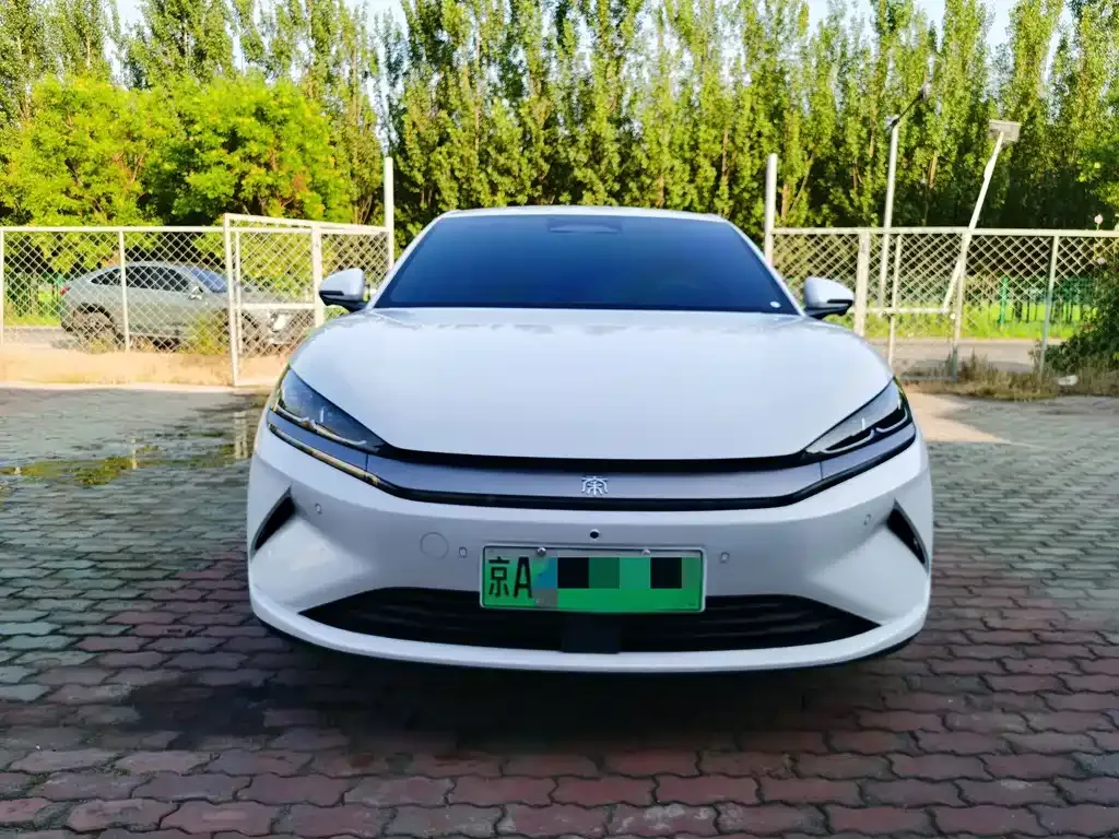 BYD Qin L — фото 7