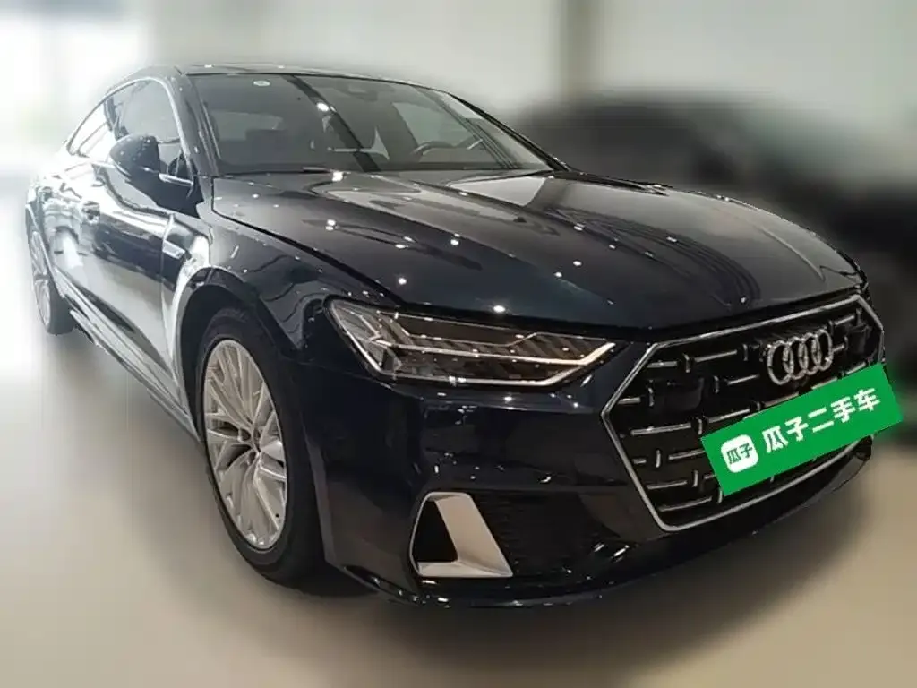 Audi A7L — фото 9