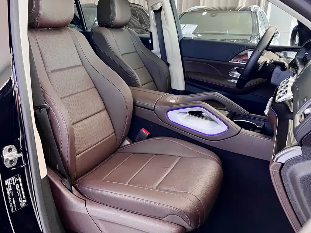 Mercedes-Benz GLS — фото 2