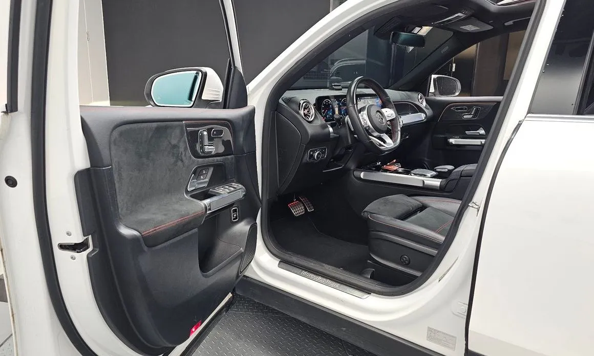 Mercedes-Benz GLB-Class — фото 10