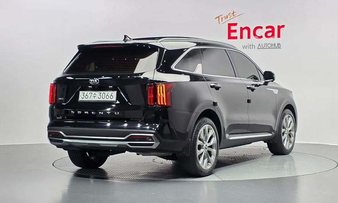 Kia Sorento — фото 7