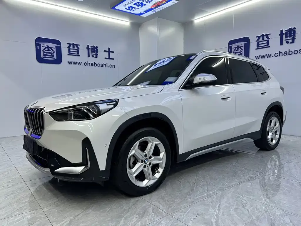 BMW X1 — фото 1