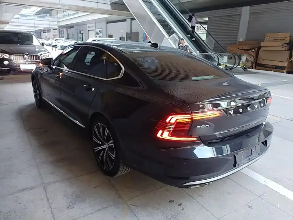 Volvo S90 — фото 6