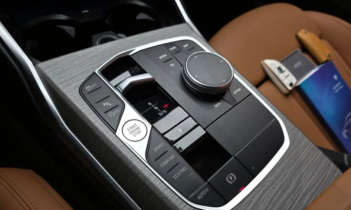 BMW 3-Series — фото 10
