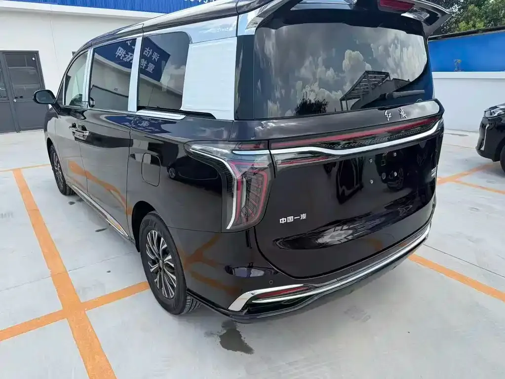 Hongqi HQ9 PHEV — фото 2