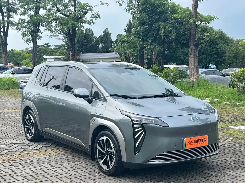 Aion Y — фото 9