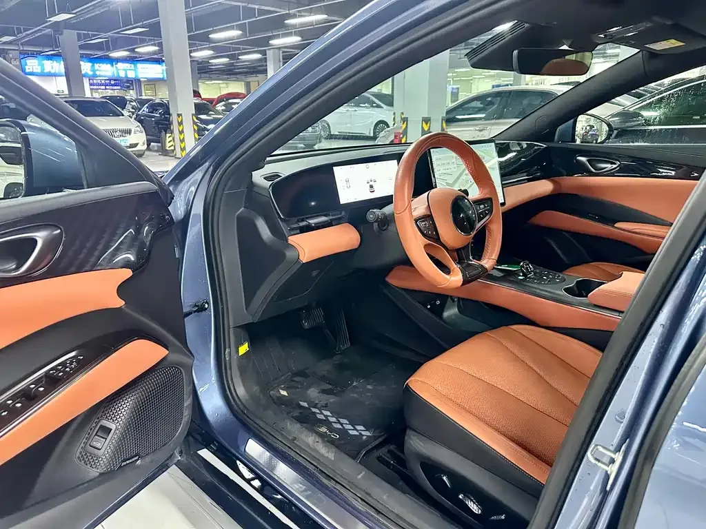 BYD Seal — фото 7