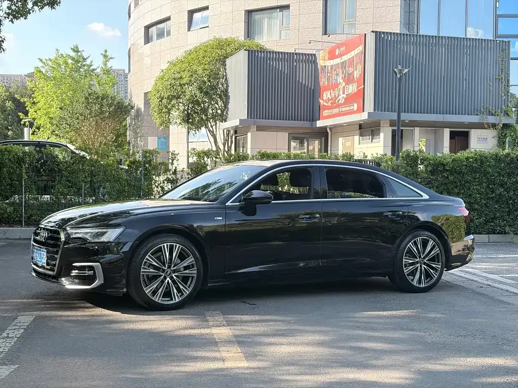 Audi A6L — фото 7
