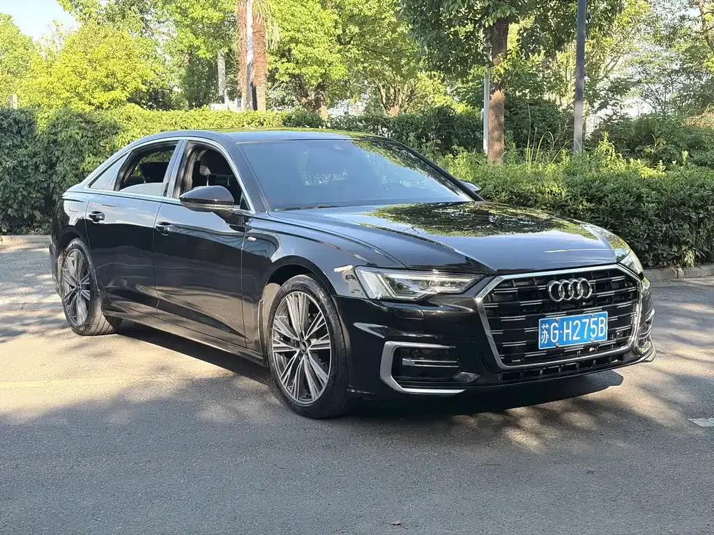 Audi A6L — фото 10